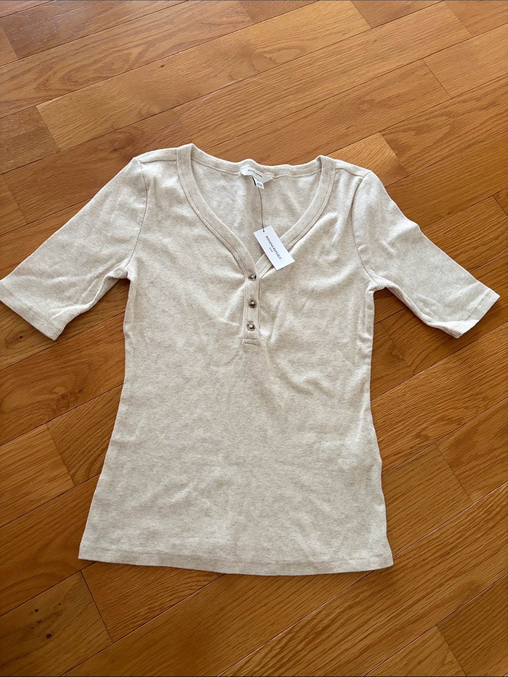 Banana Republic Cream Short Sleeve Henley Top